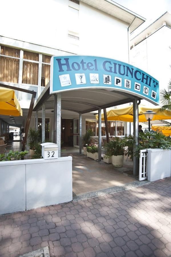 Hotel Giunchi Cervia Bagian luar foto