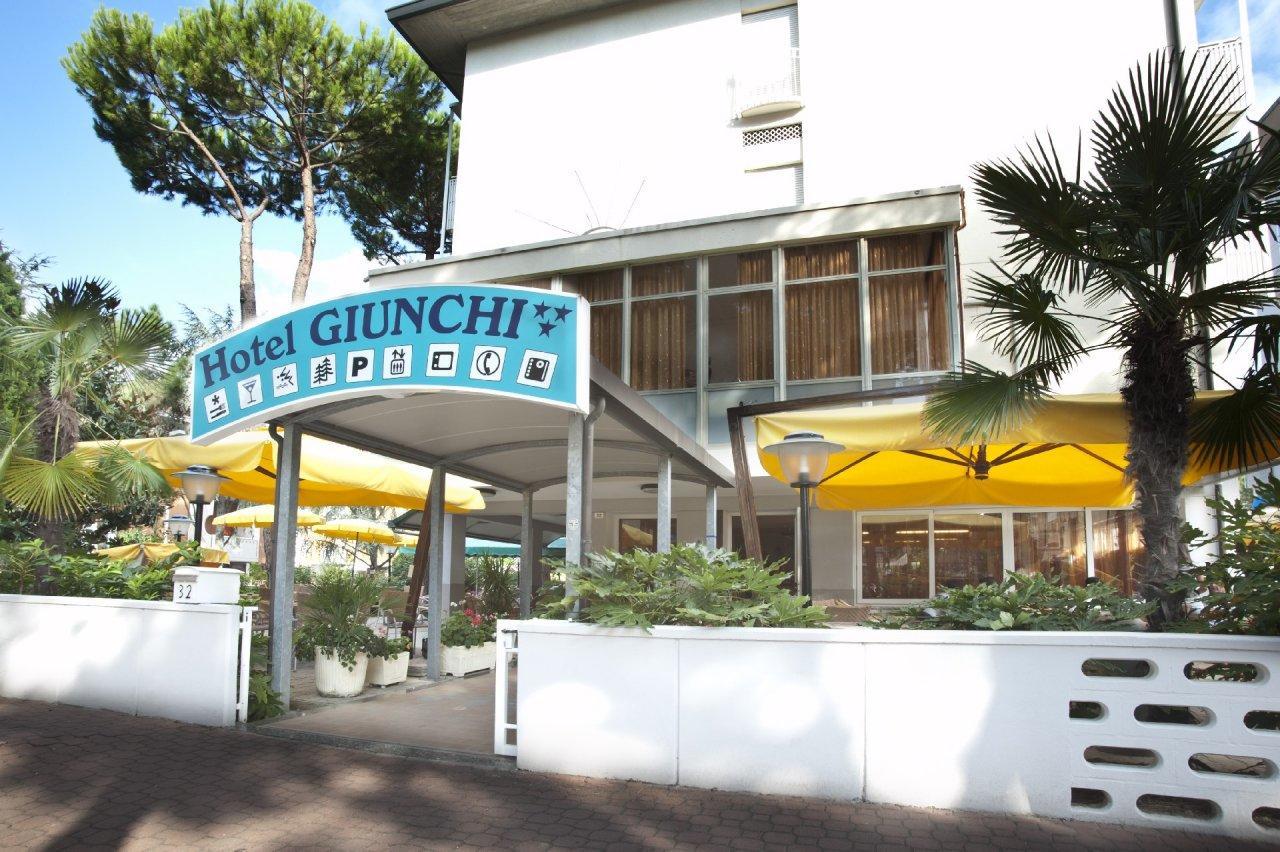 Hotel Giunchi Cervia Bagian luar foto